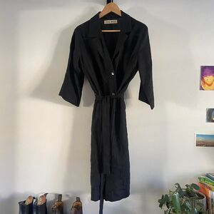 Lykke Wullf Women's Linen Coat